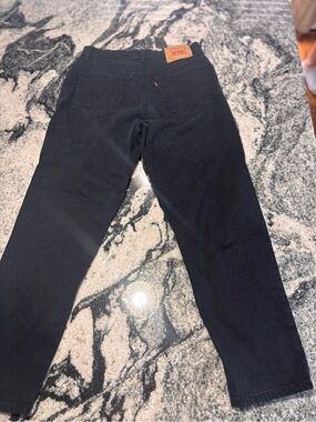 Levi's Black Women's Straight Leg Jeans with Leather Waist Patch